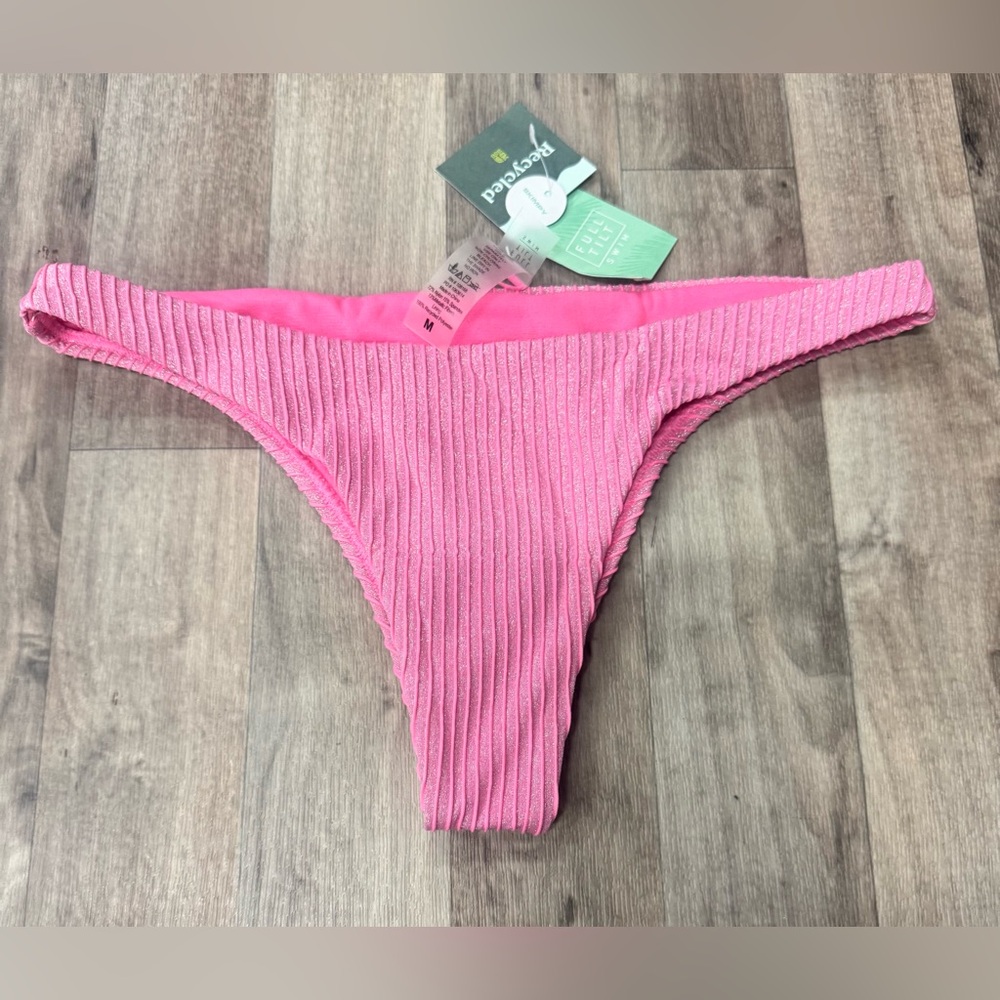 Full Tilt Swim Ribbed Shimmer Bikini‎ Bottoms Women’s Medium Pink NWT